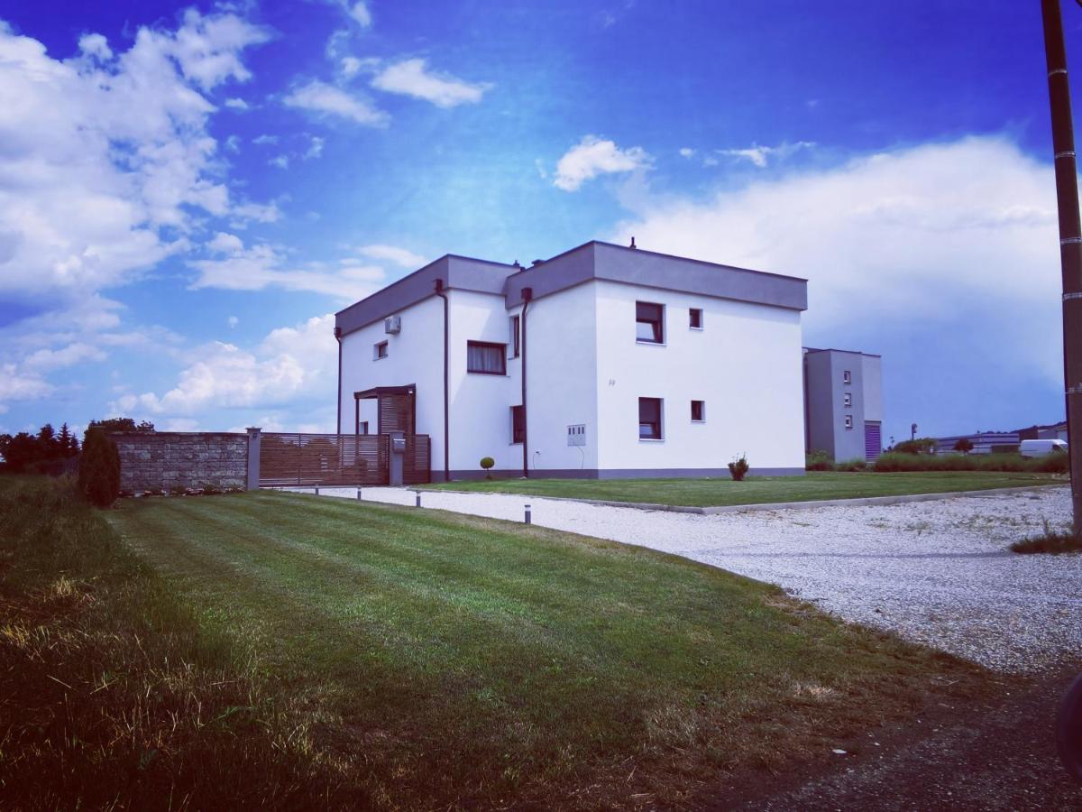 Apartmani Ka Sveti Martin Sveti Martin Na Muri Luaran gambar
